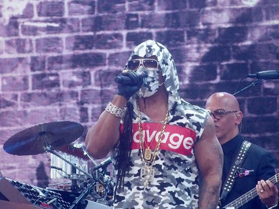 August 21, 2021, New York, New York, USA: New York,The Outer Rainband of Hurricane Henri prompted the premature end of the concert Ã¢â‚¬oeWE LOVE NYC: The Homecoming Concert produced by New York City, Clive Davis and Live Nation. .The concert featured music icons and contemporary artists spanning musical and entertainment genres. The outer band of Hurricane Henri prompted the premature end of the contest New York USA - ZUMAct2_ 20210821_zaf_ct2_131 Copyright: xBrucexCotlerx