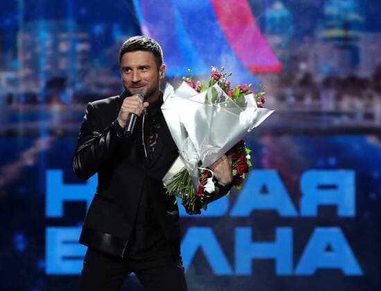 SOCHI, RUSSIA - AUGUST 22, 2021: Singer Sergei Lazarev performs at a concert given by jury members as part of the New Wave 2021 International Competition of Young Pop Music Performers. Vyacheslav Prokofyev TASS  TS10D5D9