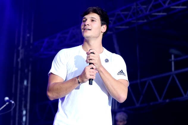 Wincent Weiss live at the Vor Deiner Tür Open Air at Cruise Center Steinwerder, Hamburg, 22 08 2021 Foto:xC.xTamckex xFuturexImage