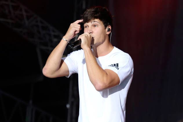 Wincent Weiss live at the Vor Deiner Tür Open Air at Cruise Center Steinwerder, Hamburg, 22 08 2021 Foto:xC.xTamckex xFuturexImage