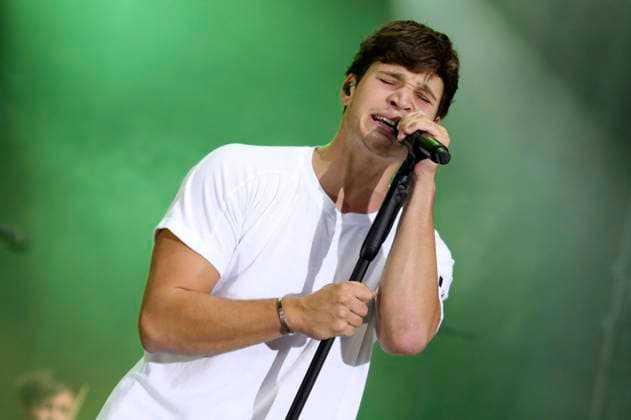 Wincent Weiss live at the Vor Deiner Tür Open Air at Cruise Center Steinwerder, Hamburg, 22 08 2021 Foto:xC.xTamckex xFuturexImage