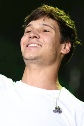 Wincent Weiss live at the Vor Deiner Tür Open Air at Cruise Center Steinwerder, Hamburg, 22 08 2021 Foto:xC.xTamckex xFuturexImage