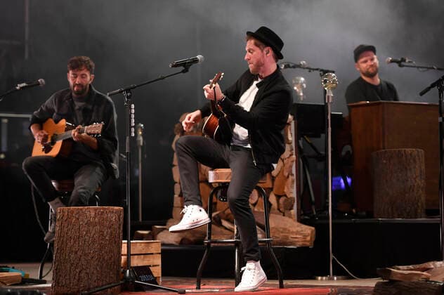 Johannes Oerding live as part of the concert series Back on Stage at the Gilde Parkbühne Hannover, 20 08 2021 Foto:xC.xNiehausx xFuturexImage