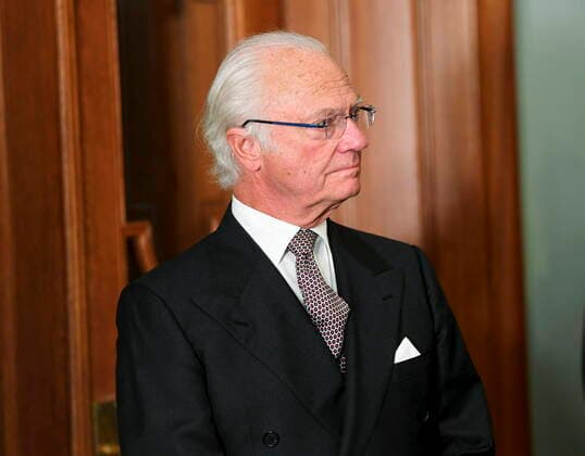 King Carl Gustaf at the unveiling of H M The King s portrait medallion in the Riksdag building in Stockholm, Sweden, on August 23, 2021 STOCKHOLM Sweden x10080x,  Copyright: xFredrikxSandberg TTx SWEDEN KING S PORTRAIT MEDALLION
