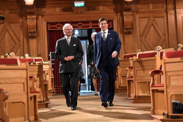 King Carl Gustaf and the Speaker of the Riksdag, Andreas Norlén, at the unveiling of H M The King s portrait medallion in the Riksdag building in Stockholm, Sweden, on August 23, 2021 STOCKHOLM Sweden x10080x,  Copyright: xFredrikxSandberg TTx SWEDEN KING S PORTRAIT MEDALLION