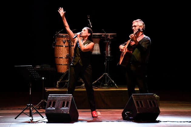 Italy: Noa in Concert Noa and Gil Dor during the concert at Cavea Auditorium Parco della Musica, Rome, August 23, 2021, presented her latest album Afterallogy , made during the lockdown. Rome Italy Copyright: DomenicoxCippitelli