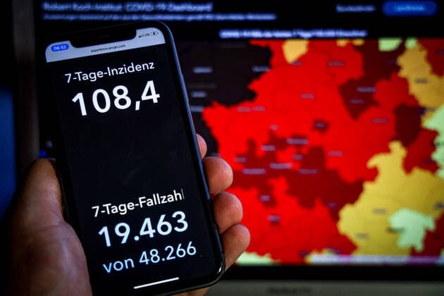 Coronavirus in North Rhine-Westphalia Covid 19 Dashboard of the Robert Koch Institute 24 08 2021 Robert Koch Institute 7 days Incidence 108.4 7 days Number of cases 19 463 COVID 19 cases 866 414 Addition of 2 405 compared to the previous day COVID 19 deaths 17 373 Addition of 14 compared to the previous day