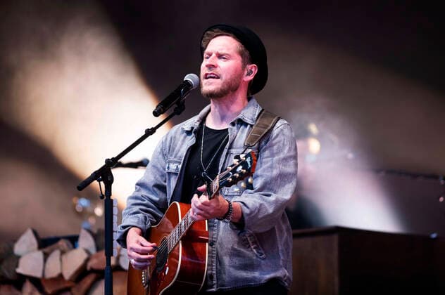 Johannes Oerding live at the Vor Deiner Tür Open Air at the Steigerwaldstadion Erfurt, 23 08 2021 Foto:xM.xKremerx xFuturexImage