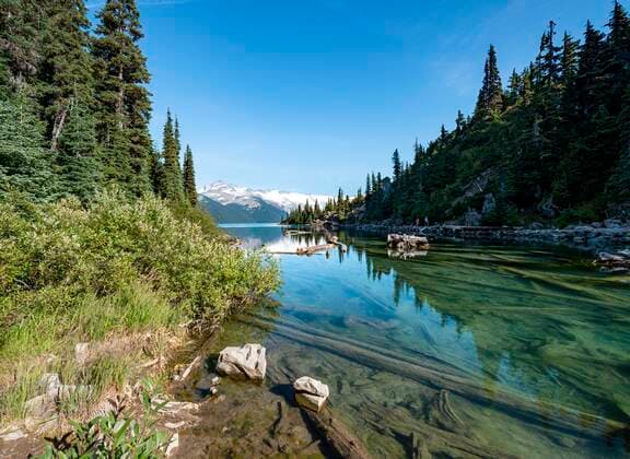 Garibaldi Lake, mountains reflected in turquoise glacial lake, Guard Mountain and Deception Peak, glacier in the back, Garibaldi Provincial Park, British Columbia, Canada, North America Copyright: imageBROKER/MaraxBrandl ibxmab07127497.jpg