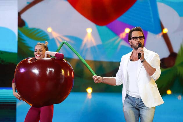 SOCHI, RUSSIA - AUGUST 25, 2021: Comedian Alexander Revva (R) as Artur Pirozhkov performs in a gala concert on the closing day of the 2021 New Wave Song Contest, an international competition for young pop music performers. Eleven singers representing nine countries took part in the contest, which ran from 19 to 25 August. Vyacheslav Prokofyev TASS  TS10DC53