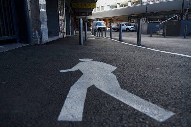 News Bilder des Tages NSW CORONAVIRUS COVID19, An empty alleyway is seen in the central business district (CBD) of Sydney, Thursday, August 26, 2021. NSW has extended its current lockdown in Greater Sydney until at least September 30, and has introduced new rules targeting the LGA?s of concern. ( NO ARCHIVING, EDITORIAL USE ONLY, NO USE IN BOOKS WITHOUT CONSENT SYDNEY NSW AUSTRALIA  Copyright: xBIANCAxDExMARCHIx 20210826001569815145