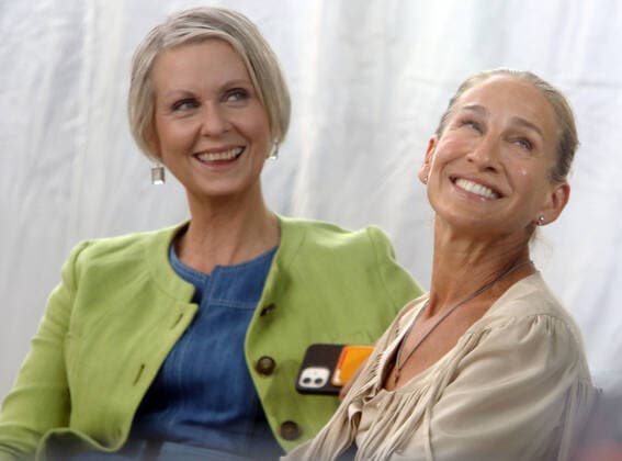 NEW YORK, NY- August 25: Cynthia Nixon and Sarah Jessica Parker on the set of And Just Like That in New York City on August 25, 2021. Copyright: xRWx