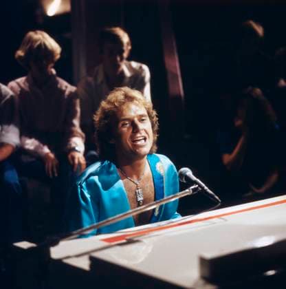 GARY WRIGHT Gary Wright, amerikanischer Musiker, Sänger und Komponist, bei einem Auftritt 1978. Gary Wright, American musician, singer, songwriter and composer, performing 1978., Deutschland Copyright: kpa UnitedArchives55022198 EDITORIAL USE ONLY