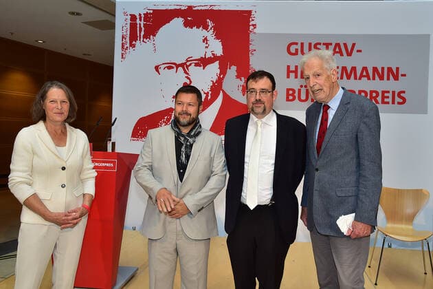Gustav Heinemann Citizen Award 2021 Christina Rau, Henning Scherf, Ender Cetin, Imam , Elias Dray, Henning Scherf Presentation of the Gustav Heinemann Citizen Award in the Atrium of the Willy Brandt House in Berlin on 26 08 2021 Photopress Mueller