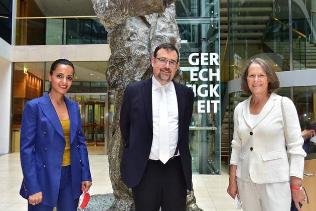 Gustav Heinemann Bürgerpreis 2021 Sawsan Mohammed Chebli, Elias Dray, Christina Rau, award ceremony of the Gustav Heinemann Bürgerpreis in the atrium of the Willy Brandt Haus in Berlin on 26 08 2021 Photopress Mueller