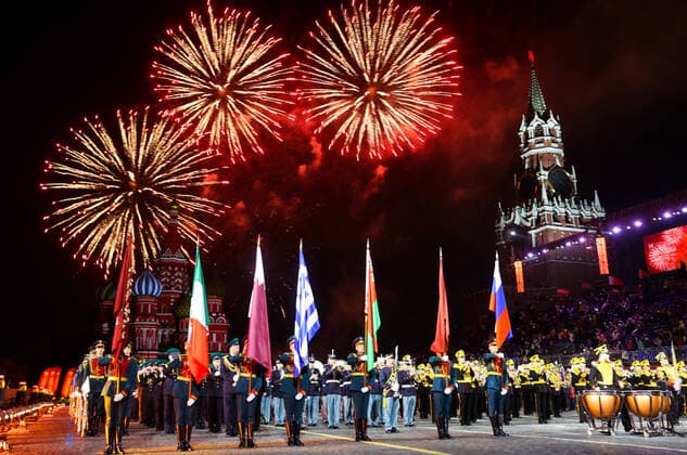 MOSCOW, RUSSIA â€“ AUGUST 27, 2021: Fireworks over Red Square at the opening of the 2021 Spasskaya Tower International Military Music Festival. Vladimir Gerdo TASS  TS10E07E