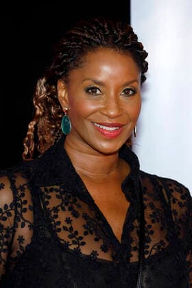 Liz Baffoe at the European Culture Award Gala 2021 at the Opera House Bonn, 28 08 2021 Foto:xC.xHardtx xFuturexImage