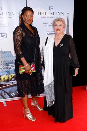 Liz Baffoe and Marie Luise Marjan at the European Culture Award Gala 2021 at the Opera House Bonn, 28 08 2021 Foto:xC.xHardtx xFuturexImage