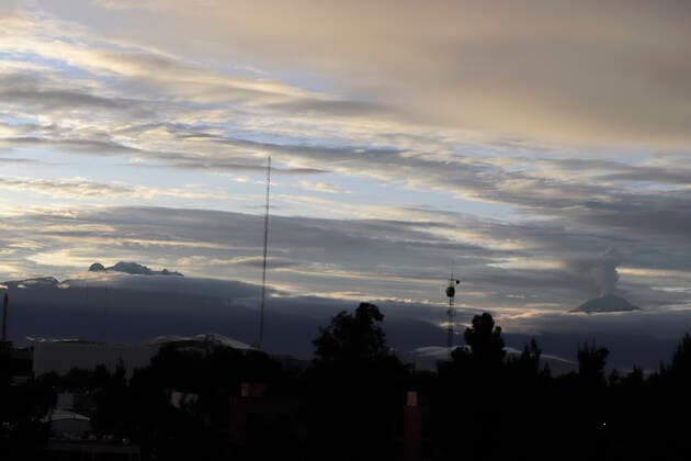 Popocatepetl Volcano In Mexico Registers Activity View of Iztaccihuatl and Popocatepetl Volcano during dawn and COVID-19 health emergency in Mexico. Mexico City Mexico vieyra-notitle210829_npbko  Copyright: xGerardoxVieyrax