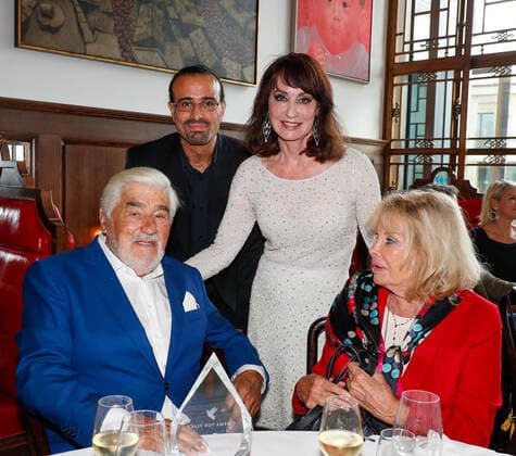 Mario Adorf, Shay Cohen, Anna Maria Kaufmann, Monique Faye at the gala award ceremony for Mario Adorf at the China Club Berlin