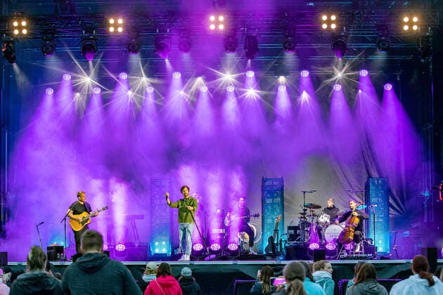 Max Giesinger live at the Vor Deiner Tür Open Air at Steigerwaldstadion Erfurt, 29 08 2021 Foto:xM.xKremerx xFuturexImage