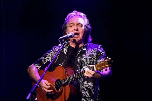 Peter Howarth from the band Frontm3n live at the Harmonie Bonn Bonn, 30 08 2021 Foto:xC.xHardtx xFuturexImage