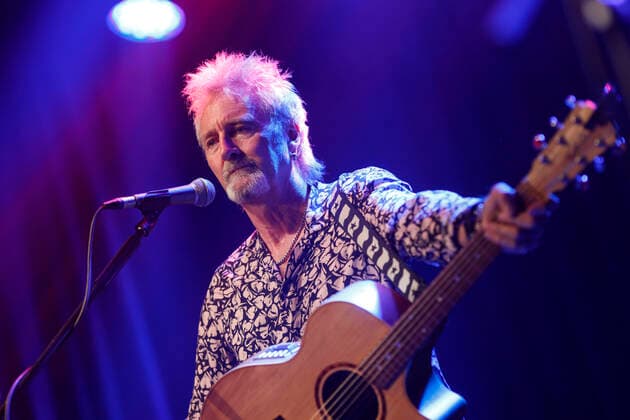 Pete Lincoln from the band Frontm3n live at the Harmonie Bonn Bonn, 30 08 2021 Foto:xC.xHardtx xFuturexImage
