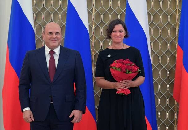Russland, Verleihung des Staatspreis f?r Kultur in Moskau Russia Mishustin Culture Award 6638468 31.08.2021 Russian Prime Minister Mikhail Mishustin and actress Olesya Zheleznyak attend the Governmental Prize for a culture award ceremony in Moscow, Russia. Alexander Astafyev Sputnik Moscow Russia  Copyright: xAlexanderxAstafyevx