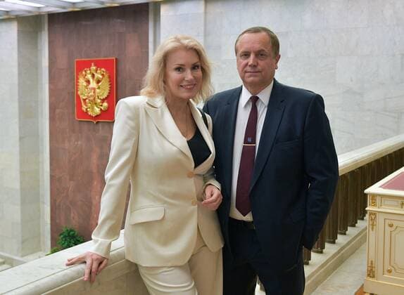 Russland, Verleihung des Staatspreis f?r Kultur in Moskau Russia Mishustin Culture Award 6638504 31.08.2021 Russian actress Maria Shukshina and actor Andrei Sokolov are pictured before the Governmental Prize for a culture award ceremony in Moscow, Russia. Alexander Astafyev Sputnik Moscow Russia  Copyright: xAlexanderxAstafyevx