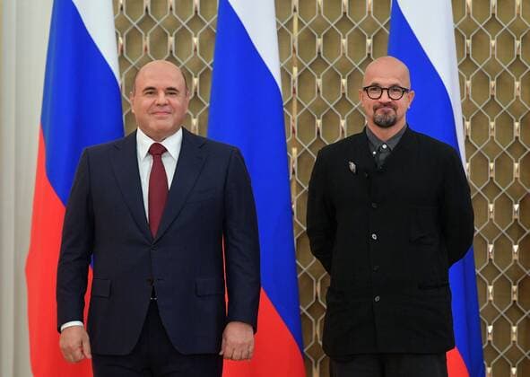 Russland, Verleihung des Staatspreis f?r Kultur in Moskau Russia Mishustin Culture Award 6638526 31.08.2021 Russian Prime Minister Mikhail Mishustin and choreographer Yegor Druzhinin attend the Governmental Prize for a culture award ceremony in Moscow, Russia. Alexander Astafyev Sputnik Moscow Russia  Copyright: xAlexanderxAstafyevx