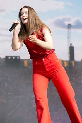 Norwegian singer Sigrid performs on Main Stage East during day 2 of Reading Festival 2021 at Richfield Avenue in Reading, Berkshire. AUGUST 27th 2021  DFLx21486