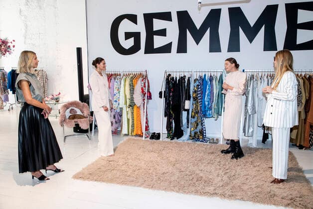 Catarina Midby, general secretary of the Swedish Fashion Association with Crown Princess Victoria during her visit to the Sustainable Fashion Hub during Stockholm Fashion Week 2021 Emelie Gustafsson Maistedt and Sara Boork from Gemme show their collection Stockholm, Sweden 31 August 2021 Stockholm Sweden x10430x,  Copyright: xChristinexOlsson TTx VICTORIA FASHION WEEK