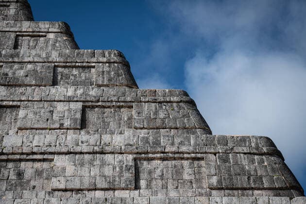 Tourism Recovers In Mexico Amid Surge In Covid-19 Cases Despite an ongoing global surge in new coronavirus cases due to the Delta variant, among other Covid-19 mutations, the tourism sector in Mexico recovered slightly in the late summer of 2021 as tourists and international visitors pursued travel following vaccination campaigns in their home countries. Above, tourists visit Mayan pyramids and ruins in Palenque, Yucatan, Mexico on 27 August, 2021. San Cristobal de las Casas, Palenque, Chichen Itza, Cancun Mexico cupolo-notitle210901_npTJu  Copyright: xDiegoxCupolox