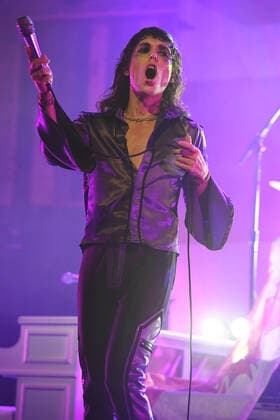 FORT LAUDERDALE FL - SEPTEMBER 01: Luke Spiller of The Struts performs at Revolution Live on September 1, 2021 in Fort Lauderdale, Florida. Copyright: xmpi04x