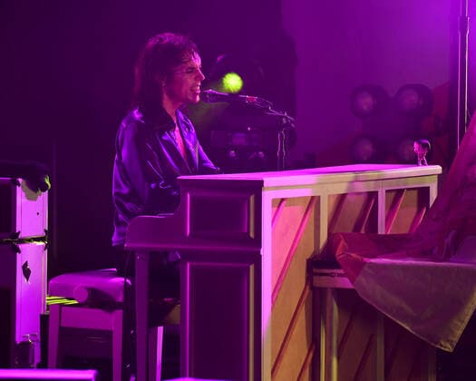 FORT LAUDERDALE FL - SEPTEMBER 01: Luke Spiller of The Struts performs at Revolution Live on September 1, 2021 in Fort Lauderdale, Florida. Copyright: xmpi04x