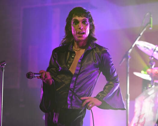 FORT LAUDERDALE FL - SEPTEMBER 01: Luke Spiller of The Struts performs at Revolution Live on September 1, 2021 in Fort Lauderdale, Florida. Copyright: xmpi04x