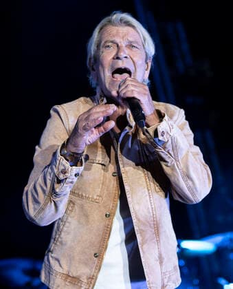 Matthias Reim The Concert 2021 Entertainment Matthias Reim The Concert 2021 on 03 09 2021 in Gelsenkirchen North Rhine Westphalia Matthias Reim is on stage at the Amphitheater in Gelsenkirchen Gelsenkirchen Amphitheater North Rhine Westphalia Germany Copyright: xMarcoxSteinbrenner Kirchner-Mediax