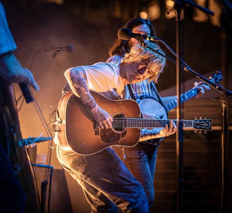 LAS VEGAS, NV - September 3, 2021 : Billy Strings performs on The Lawn at Virgin Hotels Las Vegas in Las Vegas, NV on September 3, 2021. Copyright: xErikxKabikxPhotography xMediaPunchx
