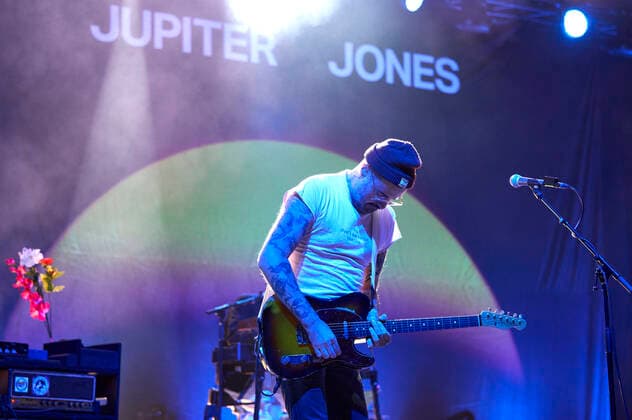 Sascha Eigner of Jupiter Jones live as part of the concert series Back on Stage at the Gilde Parkbühne Hannover, 03 09 2021 Foto:xU.xStammx xFuturexImage