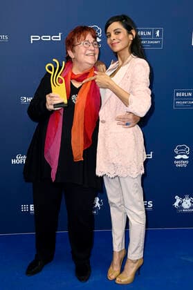 Walfriede Schmitt and Collien Ulmen Fernandes at the award ceremony of the German Acting Award 2021 at the restaurant Spindler Klatt Berlin, 03 09 2021 Foto:xF.xKernx xFuturexImage