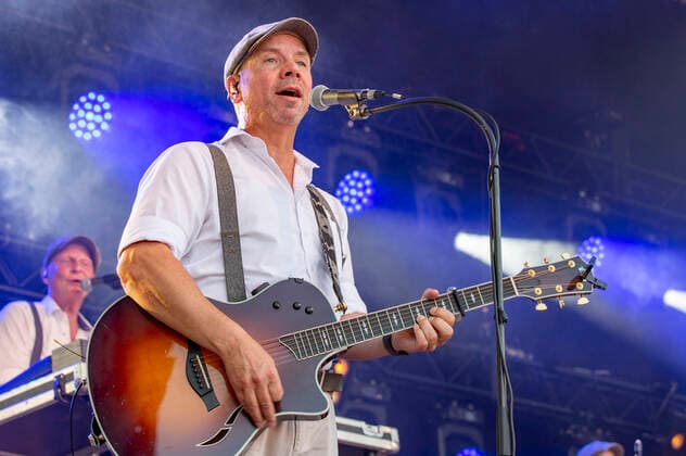 Mike Siegmund from Klüngelköpp live at the Üvverm Horizont concert at the OpenAir Port Festival 2021 at Cologne Bonn Airport Cologne, 04 09 2021 Foto:xR.xSchmiegeltx xFuturexImage