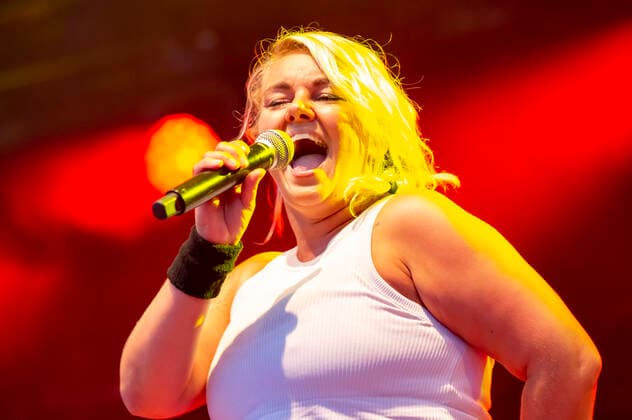 Nici Kempermann from Kempes Finest live at the Üvverm Horizont concert at the OpenAir Port Festival 2021 at Cologne Bonn Airport Cologne, 04 09 2021 Foto:xR.xSchmiegeltx xFuturexImage
