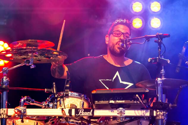 Victor Gonzales of Kempes Finest live at the Üvverm Horizont concert at the OpenAir Port Festival 2021 at Cologne Bonn Airport Cologne, 04 09 2021 Foto:xR.xSchmiegeltx xFuturexImage