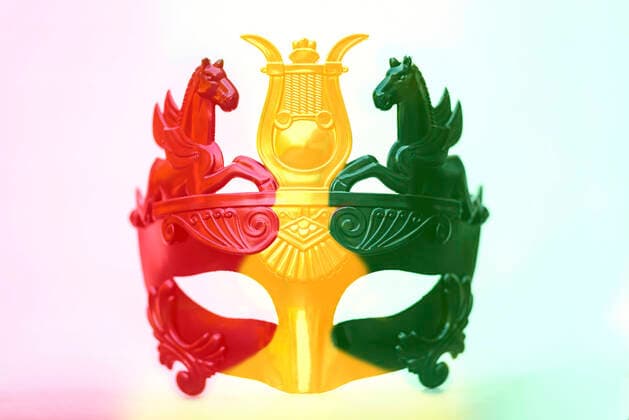 A mask with the colors of a traffic light coalition red yellow green photo montage, theme image, symbol image Foto:xD.xAnoraganingrumx xFuturexImage
