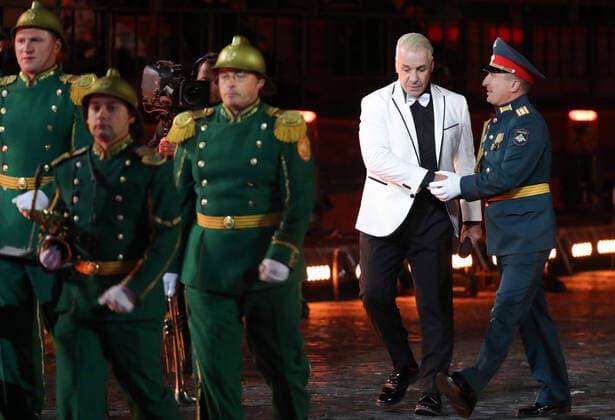 MOSCOW, RUSSIA â€“ SEPEMBER 5, 2021: Lead vocalist Till Lindemann of the German rock band Rammstein performs at the closing of the 2021 Spasskaya Tower International Military Music Festival in Moscow s Red Square. Sergei Karpukhin TASS  TS10F3D3