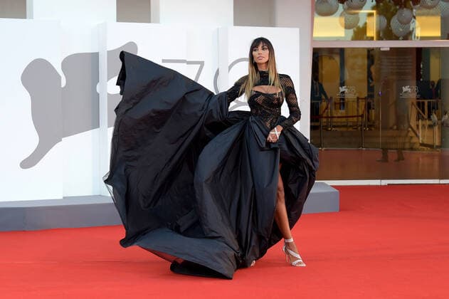 Bilder des Jahres 2021, Entertainment 09 September Entertainment Themen der Woche KW35 Entertainment Bilder des Tages 78th Venice Film Festival 2021, Red carpet Kineo Prize. Pictured: Madalina Ghenea  Copyright: xAlbertoxTerenghi Venice2021x xIPx xVenezia2020x