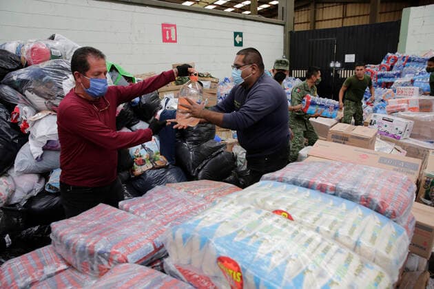 Support Out For Victims Of Hurricane Grace MEXICO CITY, MEXICO - SEPTEMBER 4: The military organize groceries in a collection center to be delivered to the victims after the arrive of Hurricane Grace, which hit in the state of Veracruz, causing damage and leaving many families without homes. On September 4, 2021 in Mexico City, Mexico. (Photo by Angel Morales Rizo) Copyright: xAngelxMoralesxRizox EYEPIXGROUP_AM_04092021_14049