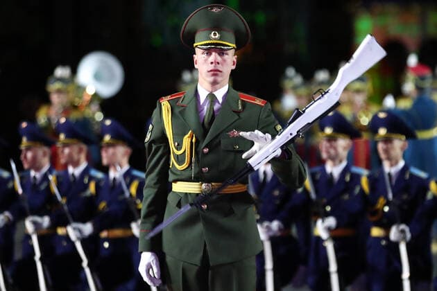 MOSCOW, RUSSIA â€“ SEPEMBER 5, 2021: The Honor Guard and Band of the Belarus Armed Forces perform at the closing of the 2021 Spasskaya Tower International Military Music Festival in Moscow s Red Square. Sergei Karpukhin TASS  TS10F3E0