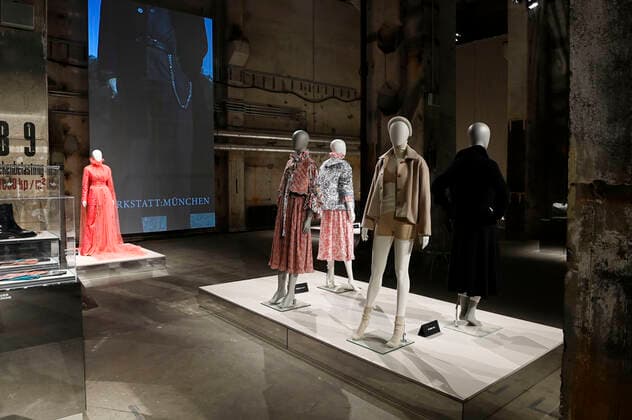 Group exhibition of the cultural format Der Berliner Salon at MBFW in the context of Fashion Week Berlin Spring Summer 2022 at Kraftwerk Berlin Berlin, 06 09 2021 Foto:xF.xKernx xFuturexImage