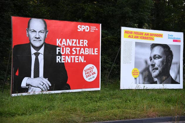 COLOGNE 06 09 2021, election campaign, election poster, federal election, Olaf Scholz SPD, Christian Lindner, FDP, election posters
